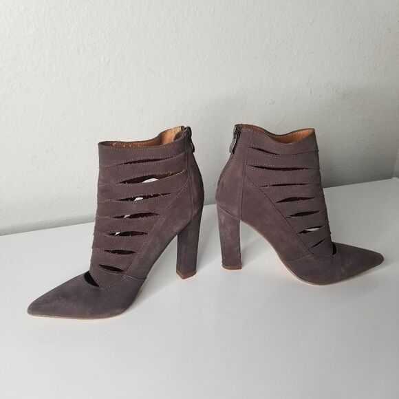 Steve Madden Cardii Cutout Suede Booties 6.5 M - Picture 4 of 12